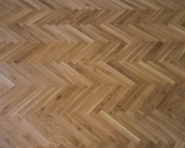 Rovere Europeo Listoncino Spina 90° e a correre